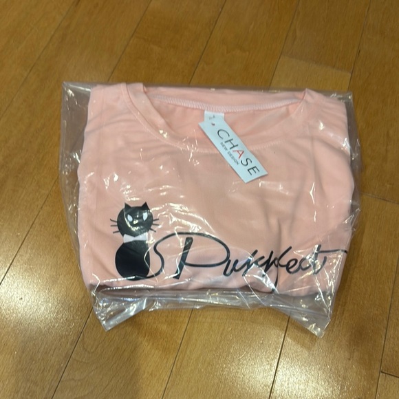 New Purrfect Cat Graphic Tee - Picture 2 of 2
